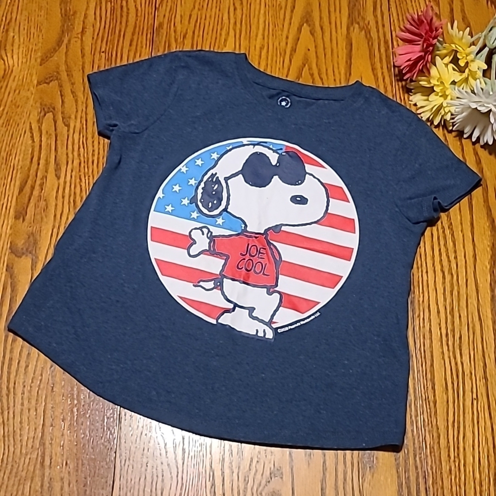 Snoopy Joe Cool Peanuts Top - Girl's Small